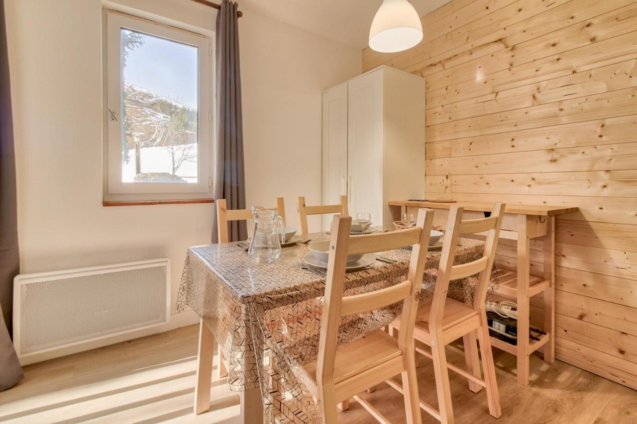 Acces Direct Aux Pistes - Appartement Pour 4 Génos Zewnętrze zdjęcie